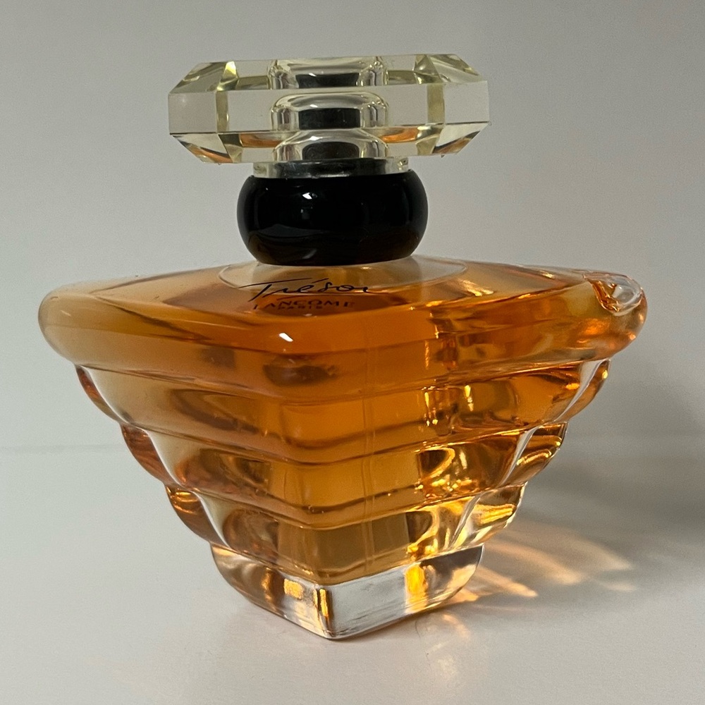 TRÉSOR by Lancôme